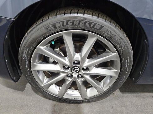 Used 2018 MAZDA MAZDA3 Touring image 6