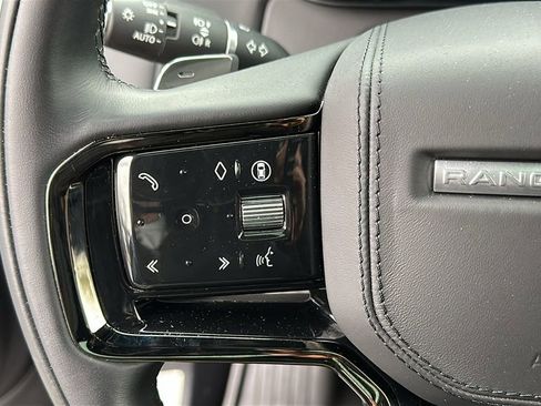 Certified 2025 Land Rover Range Rover Sport Autobiography image 13