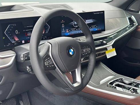 New 2026 BMW X5 xDrive40i w/ Premium Package AWD/4WD image 14