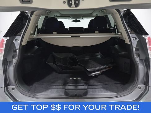 Used 2016 Nissan Rogue SV w/ SV Premium Package AWD/4WD image 5
