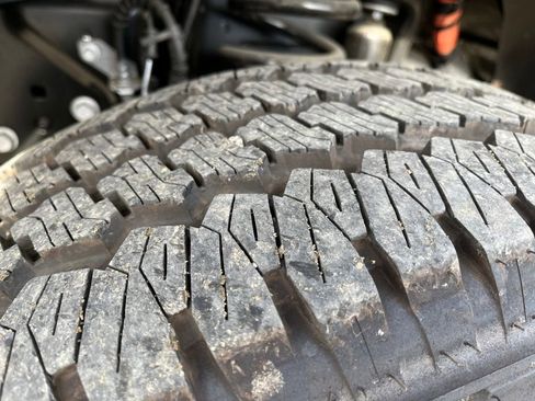 New 2025 Ford F250 Lariat image 10