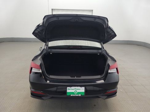 Used 2023 Hyundai Elantra SEL w/ Cargo Package image 29