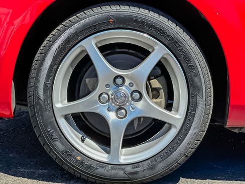 Used 2005 Toyota MR2 RWD image 21