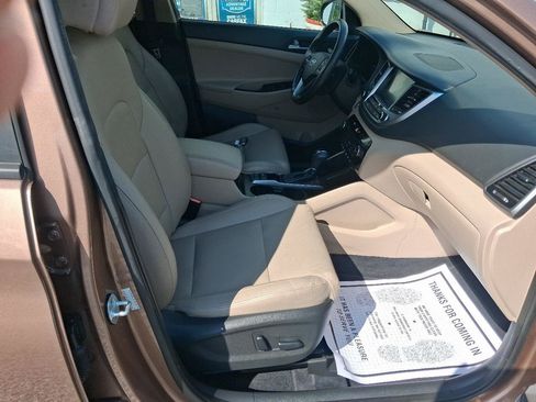 Used 2017 Hyundai Tucson SE Plus w/ Cargo Package FWD image 20