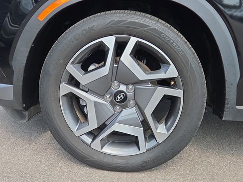 Used 2024 Hyundai Palisade Limited FWD image 6