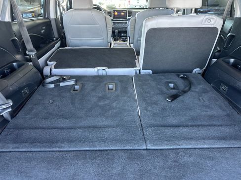 Used 2017 Honda Pilot EX-L image 16