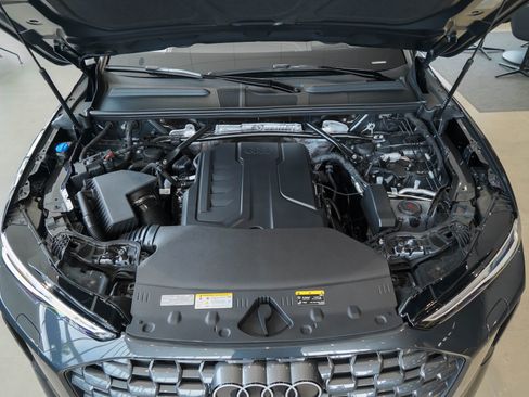 New 2025 Audi Q5 Premium Plus image 35