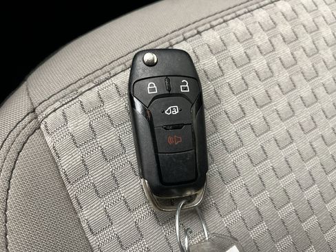 Used 2022 Ford Transit Connect XLT FWD image 20
