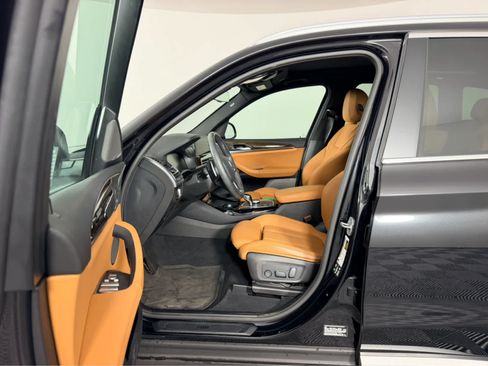 Used 2024 BMW X3 xDrive30i w/ Convenience Package AWD/4WD image 9
