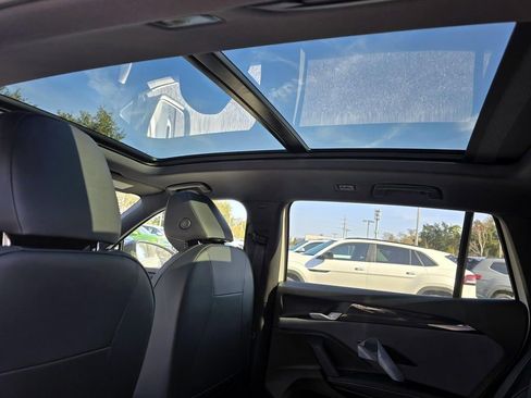 New 2026 Volkswagen Tiguan SE R-Line image 19