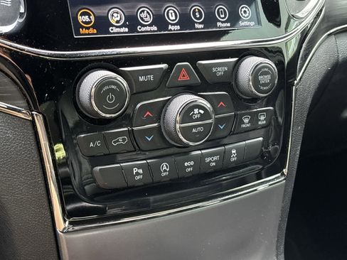 Certified 2020 Jeep Grand Cherokee Limited X image 21