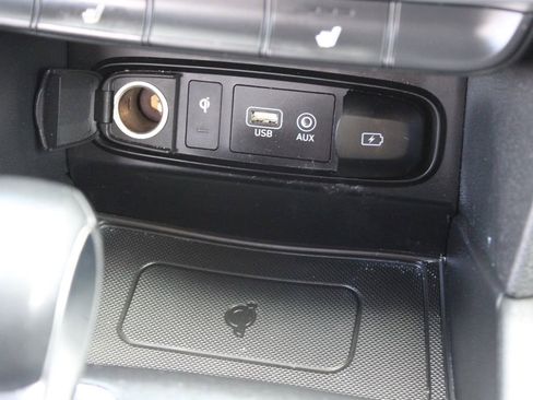 Used 2020 Hyundai Santa Fe SEL w/ Convenience Package FWD image 22