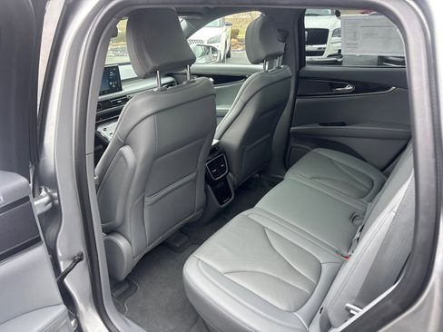 Certified 2022 Lincoln Nautilus Reserve w/ Cargo Utility Package image 27