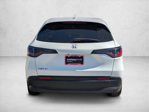 Used 2024 Honda HR-V LX image 7