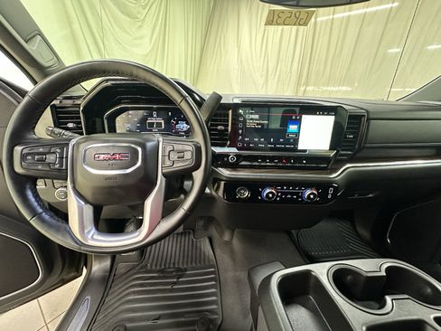 Used 2024 GMC Sierra 1500 Elevation AWD/4WD image 29