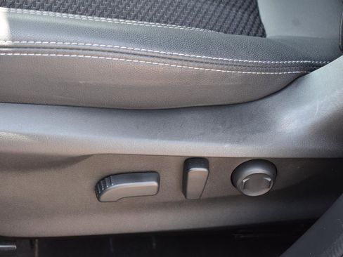 Used 2023 Subaru Forester Premium image 25