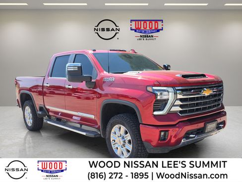 Used 2024 Chevrolet Silverado 2500 High Country w/ High Country Premium Package AWD/4WD image 1
