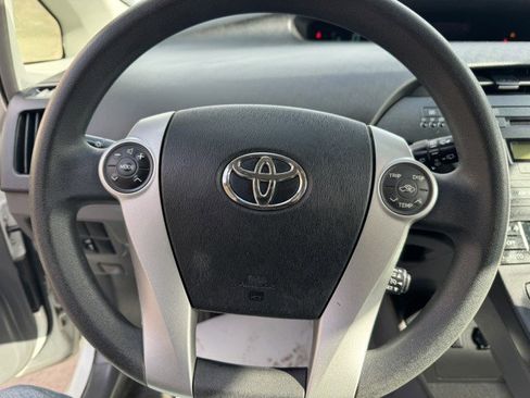 Used 2010 Toyota Prius Two image 13