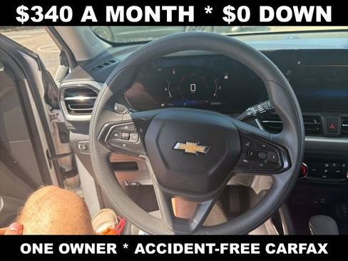 Used 2025 Chevrolet TrailBlazer LS w/ LS Convenience Package FWD image 18