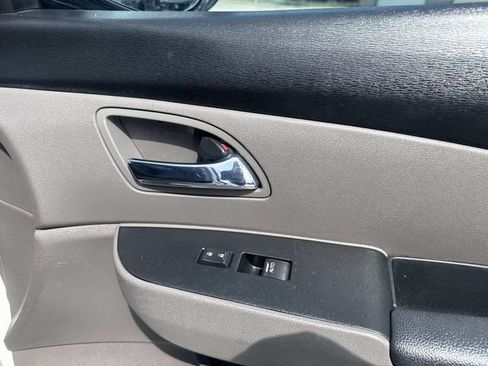 Used 2014 Honda Odyssey Touring image 15