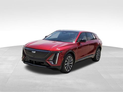 New 2026 Cadillac Lyriq Sport RWD image 2