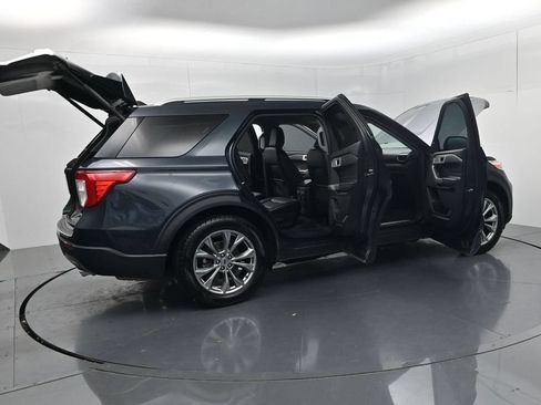 Used 2023 Ford Explorer Limited w/ Equipment Group 301A RWD image 56