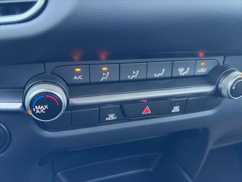 Used 2025 MAZDA CX-30 AWD 2.5 S image 14