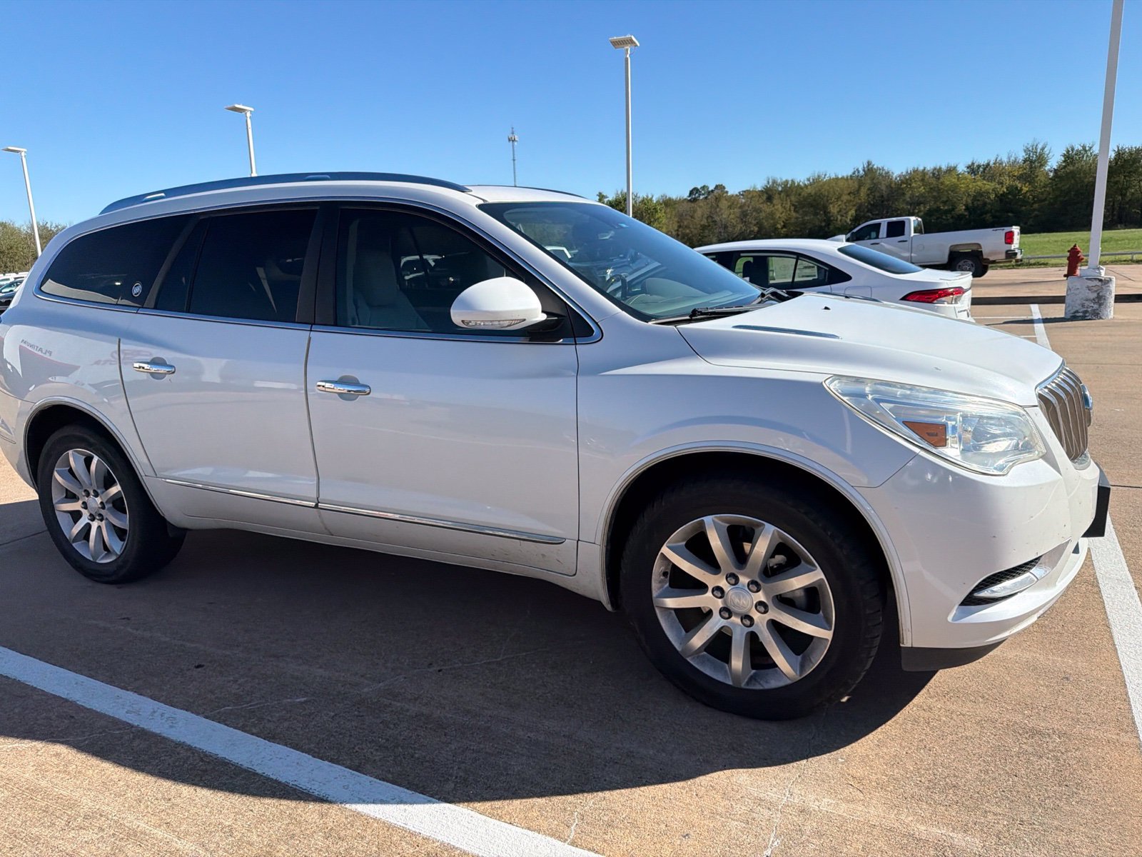 Used 2017 Buick Enclave Premium w/ Experience Buick Package FWD image 5