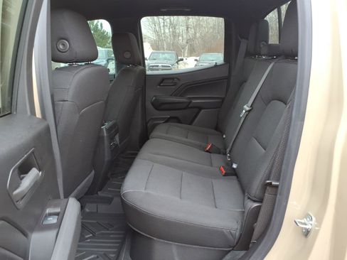 Used 2024 Chevrolet Colorado Trail Boss w/ Safety Package image 11