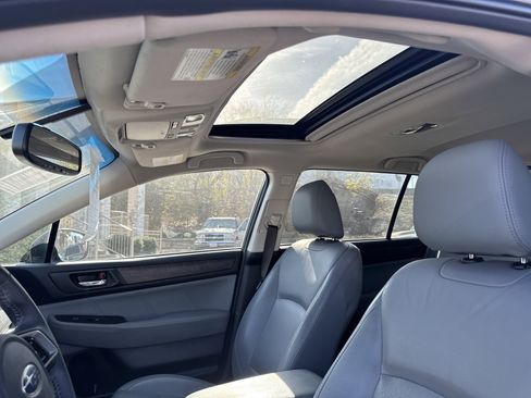 Used 2018 Subaru Outback 2.5i Limited w/ Popular Package #2 image 25