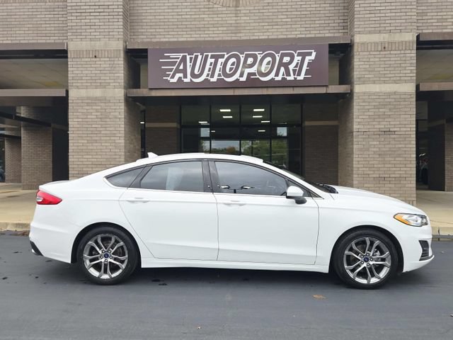 Used 2020 Ford Fusion SE FWD image 4