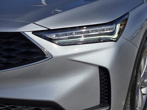 Certified 2026 Acura MDX SH-AWD image 9