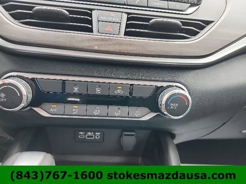 Used 2023 Nissan Altima 2.5 SV FWD image 34