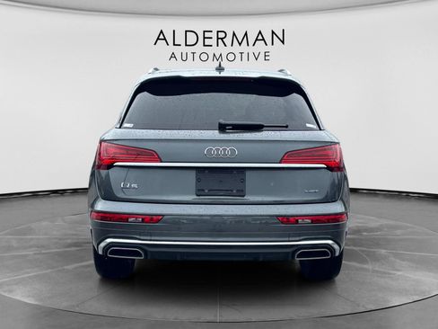 Used 2023 Audi Q5 2.0T Premium Plus w/ Premium Plus Package AWD/4WD image 4