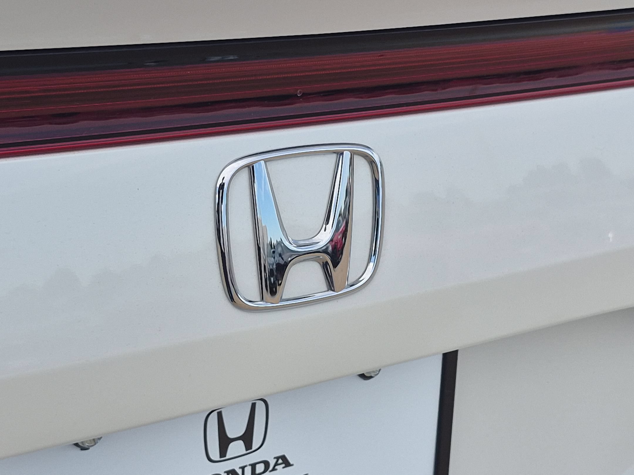 Certified 2025 Honda Civic Sport Touring image 29