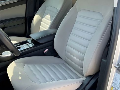 Certified 2018 Ford Fusion S FWD image 25