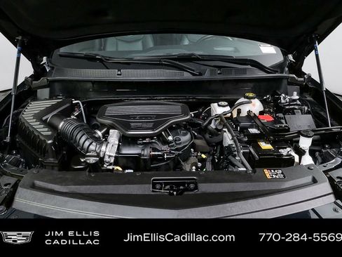 Certified 2024 Cadillac XT6 Sport w/ Technology Package image 38