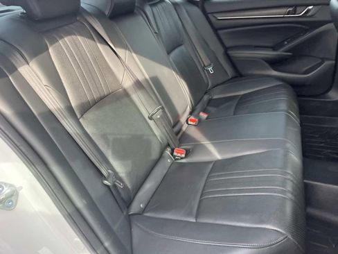 Used 2021 Honda Accord Touring image 21