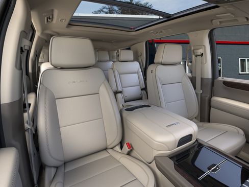 New 2026 GMC Yukon Denali AWD/4WD image 16