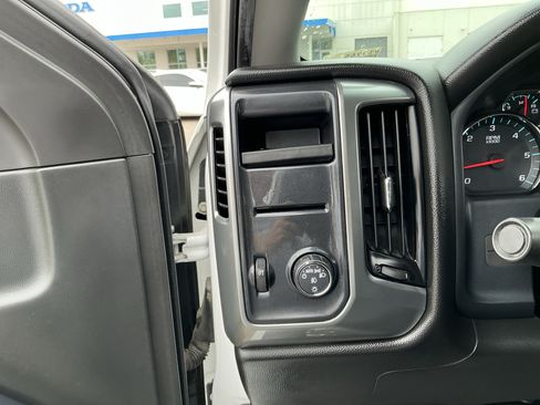 Used 2017 Chevrolet Silverado 1500 LT w/ All Star Edition RWD image 28