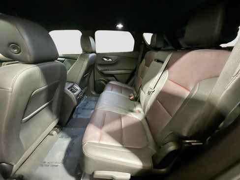 Used 2022 Chevrolet Blazer RS w/ Enhanced Convenience Package image 18