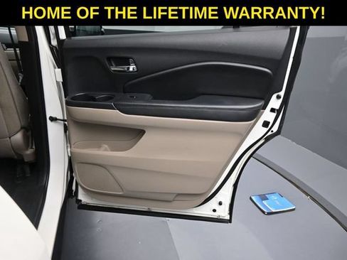 Used 2016 Honda Pilot EX image 40