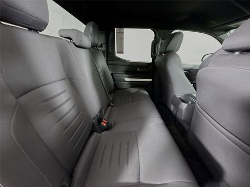 Used 2024 Toyota Tacoma TRD Off-Road image 39