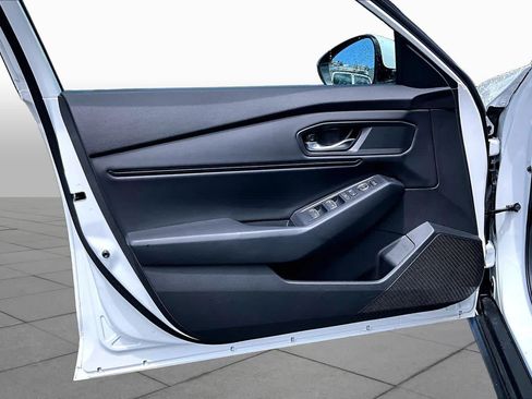 Used 2024 Honda Accord EX image 21