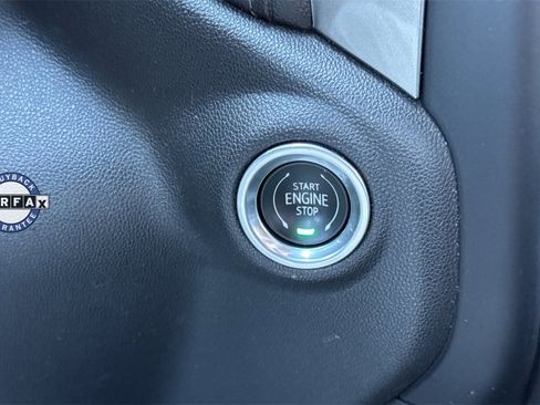 Used 2021 Chevrolet Silverado 1500 LT image 31