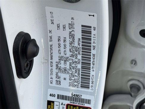 Used 2016 Toyota Tacoma SR5 image 25