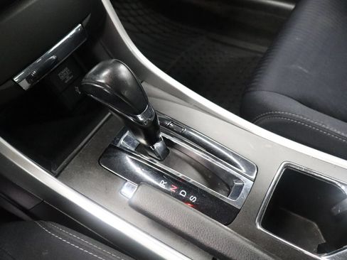 Used 2014 Honda Accord Sport image 21
