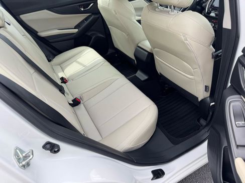 Used 2017 Subaru Impreza 2.0i Limited image 14