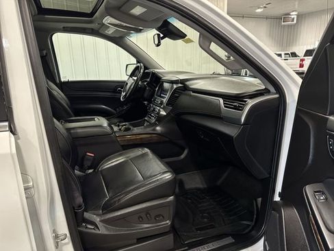 Used 2016 Chevrolet Tahoe LT w/ Luxury Package AWD/4WD image 25