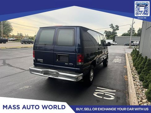 Used 2013 Ford E-250 and Econoline 250 w/ Commercial Cargo Van Pkg RWD image 4